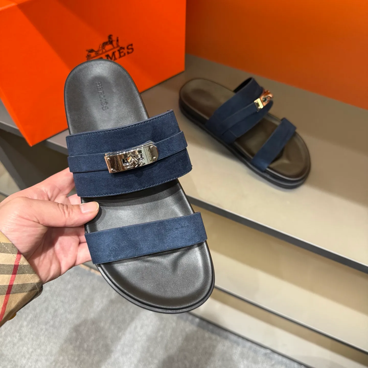 Men's shoes 💰300, size 38-45, the new 2014 summer Hermes shoes are the same as the original ones, handmade by masters! ❥High-end customization, exclusive products, the highest version in the industry⚠❥Using: Hermers upper: (pursuing top walking comfort) ✨Top quality on sale━━━━Hermes━━━━━